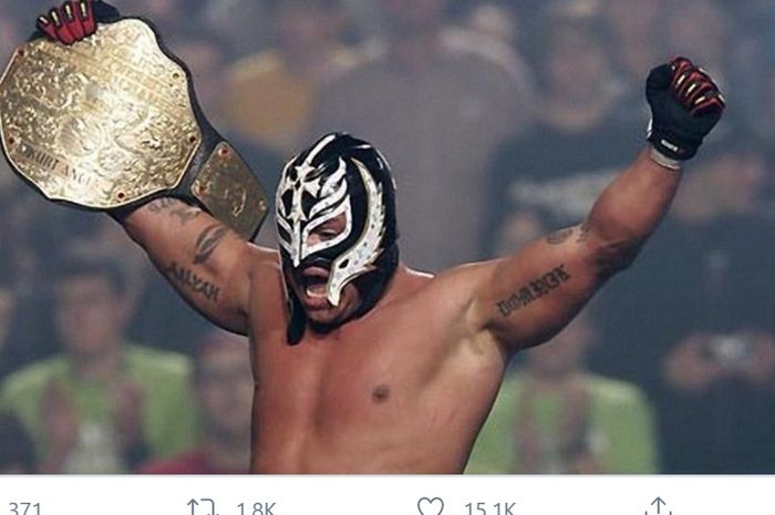 Wajah Asli Rey Mysterio